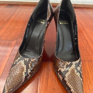 Vintage Stuart Weitzman Brown Python Print Heels – Size 6 | 3” Pointed Toe Pumps